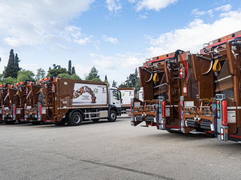 We Deliver the New Bio-waste Collection Vehicles Fleet to the Prefecture of Attica